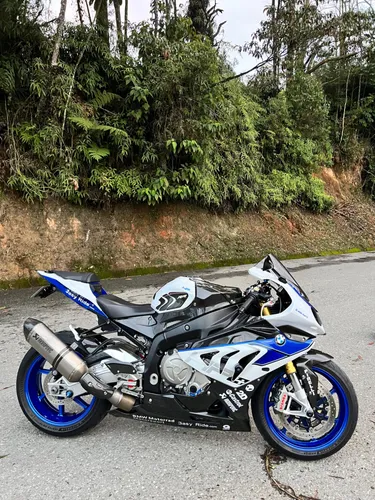 BMW S1000RR HP4