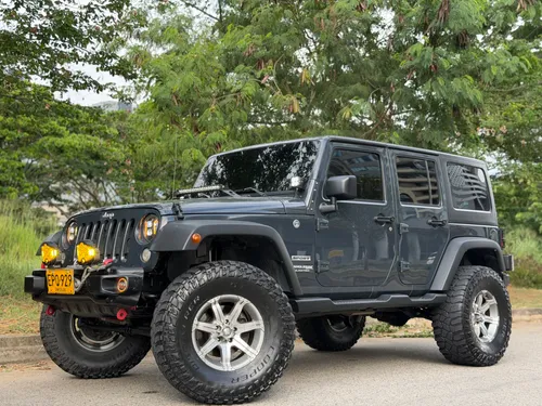 Jeep Wrangler Sport 2018 B2 plus