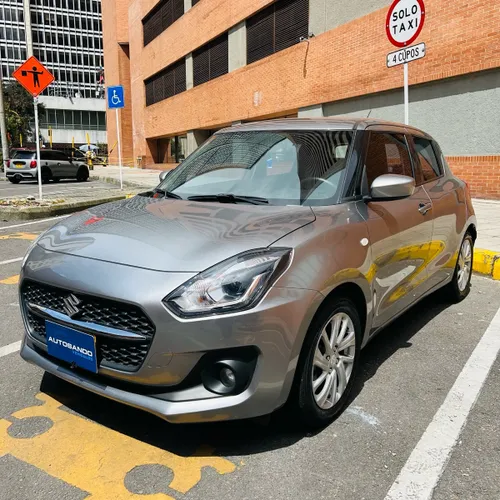 SUZUKI SWIFT HYBRID MT 1200CC 5P 6AB ABS