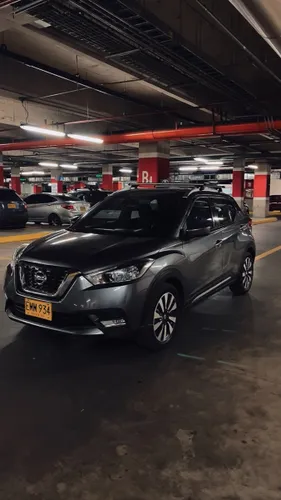 NISSAN KICKS ADVANCE MT