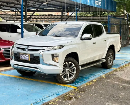 MITSUBISHI L200 GLS SPORTERO 2.5 4X4 AT MOD 2023