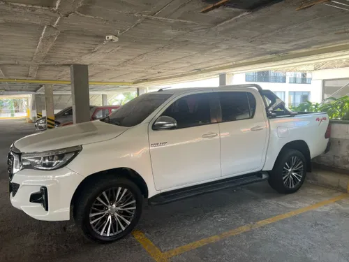 Toyota Hilux 2017 srv 2.8