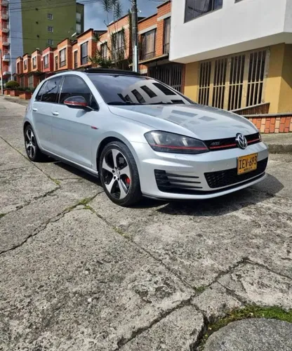 Volkswagen GOLF GTI MK7 PERFORMANCE