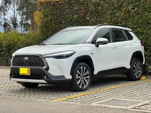 TOYOTA COROLLA CROSS SEG 2024