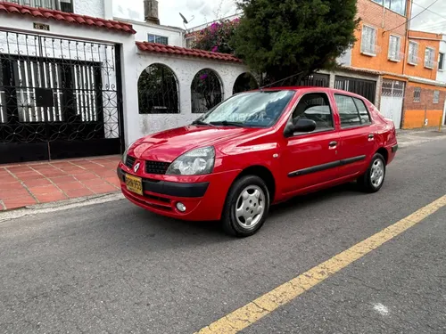 Renault Symbol excelente estado en general