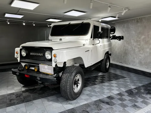 NISSAN PATROL 3.0 MT - 1975