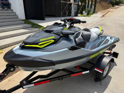 Sea Doo RXT X 325 sound system 2024