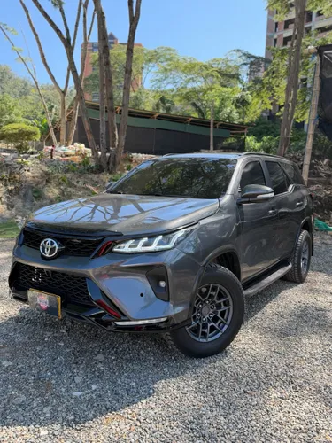 TOYOTA FORTUNER SR SALVAMENTO