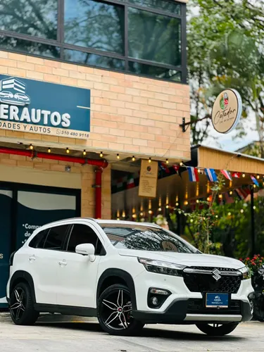 SUZUKI NEW S-CROSS HYBRID GLX