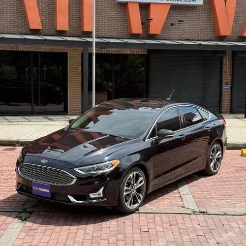 Ford Fusion Titanium 2019