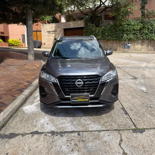 SE VENDE HERMOSA NISSAN KICKS ADVANCE