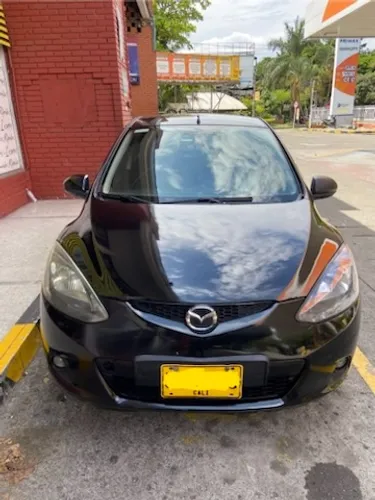 Mazda 2 Automático