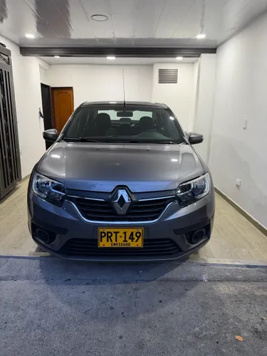Renault Logan Life 2026  Único Dueno  20.000 km