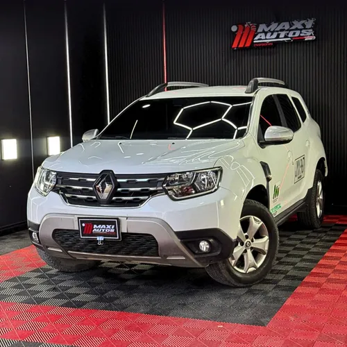 RENAULT DUSTER DYNAMIQUE 4X2 MT 2023 PLACA PÚBLICA