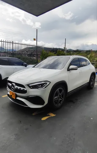 Mercedes Benz GLA 200 2023