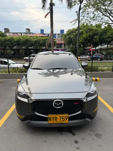 Mazda 2 sedan grand touring at