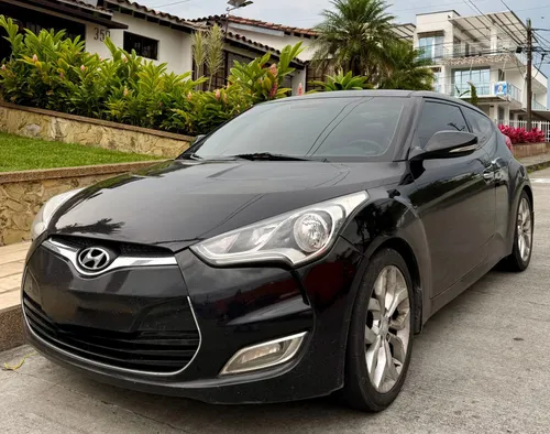 HYUNDAI VELOSTER 2013   126.000 Km