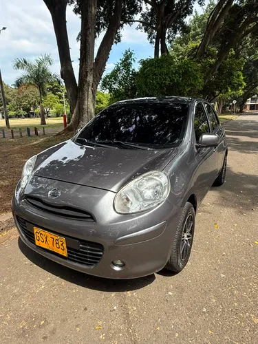 Vendo Nissan March 2020 Mecanico