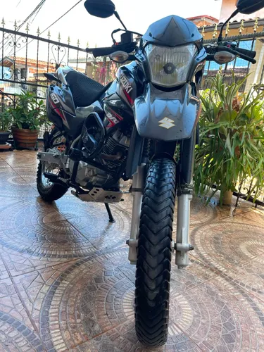 DR Suzuki 150