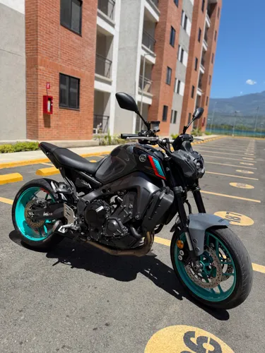 Yamaha MT 09 2022 Full System