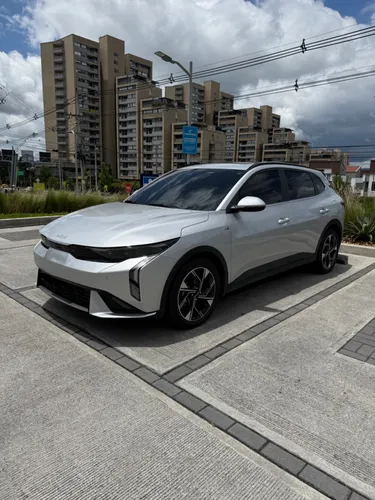 KIA K3 CROSS GT LINE
