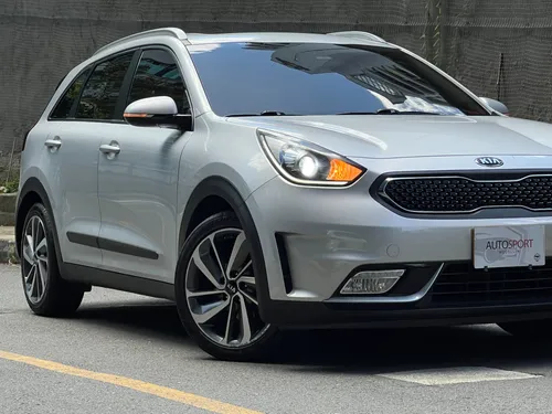 Kia Niro Zenith HEV Hibrido