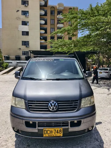 Volkswagen transporter van t5