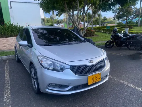 Kia cerato pro 2014