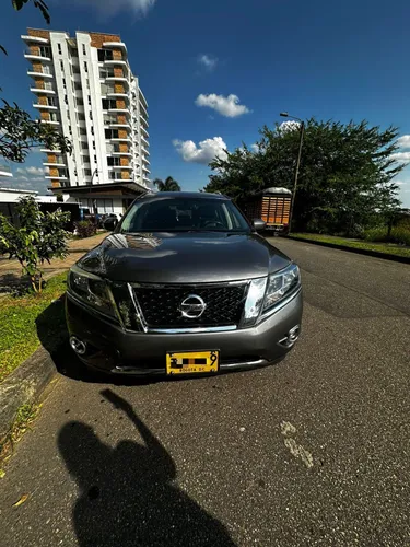 Nissan Pathfinder Advance 3.5 2016
