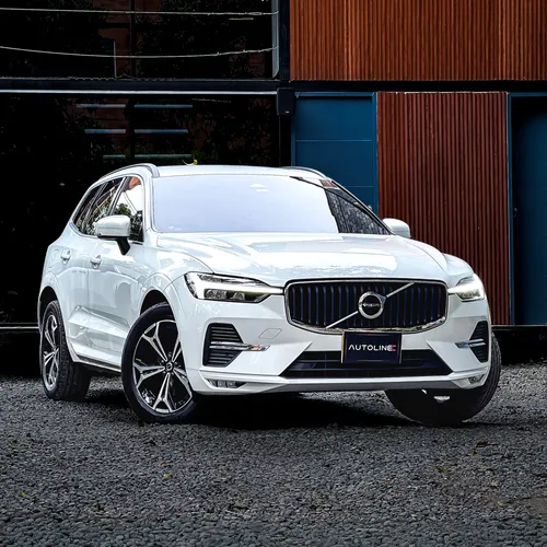 Volvo XC60 AWD Momentum 2022