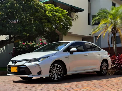 TOYOTA COROLLA SEG HYBRID 2023