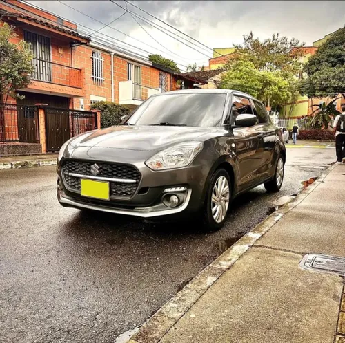 Suzuki Swift GL 2022