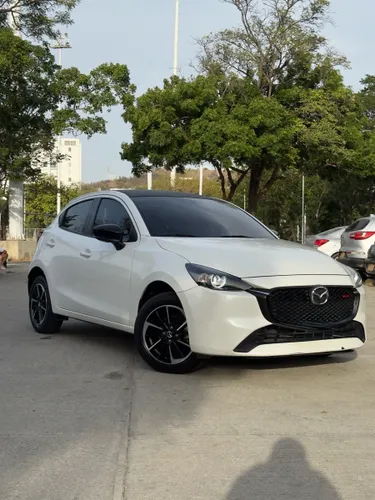 Mazda 2 GT LX Carbón Edition 2.0 2024