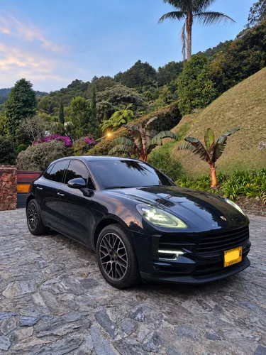 PORSCHE MACAN 2019 BLINDAJE 2 PLUS  PLACAS DE BOGOTA