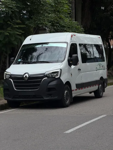 RENAULT MÁSTER 2023 13psj