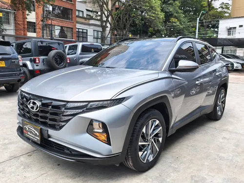 HYUNDAI TUCSON NX PREMIUM 2.0 AT 4x2 2022