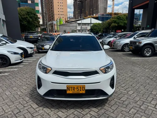 KIA STONIC 2025 HIBRIDO