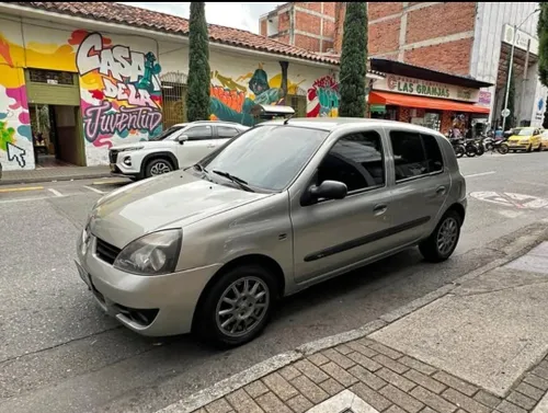 Renault Clio Campus 2015