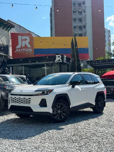 TOYOTA RAV4 XLE 2026  HÍBRIDA