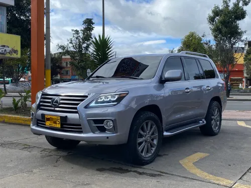 Lexus LX 570
