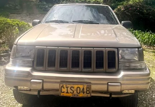 Jeep Grand Cherokee automática
