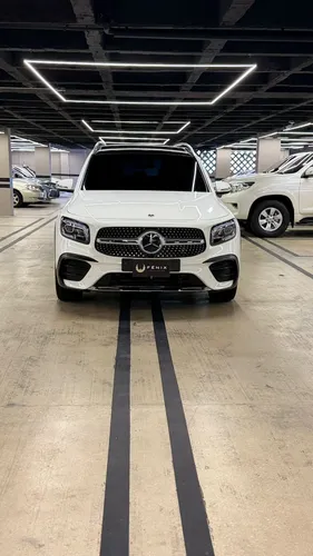 MERCEDES BENZ -GLB 200 2022