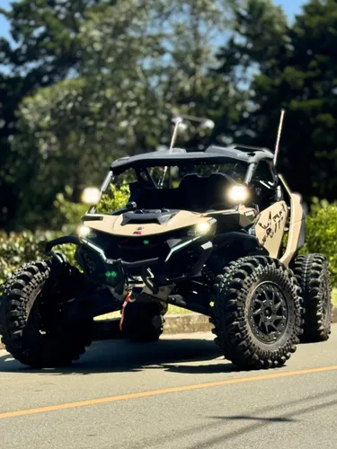 CAN-AM MAVERICK RX 2025