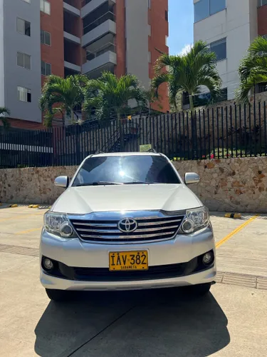 TOYOTA FORTUNER SR5 2015 BLINDADA