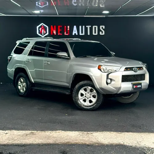 TOYOTA 4RUNNER SR5 2019