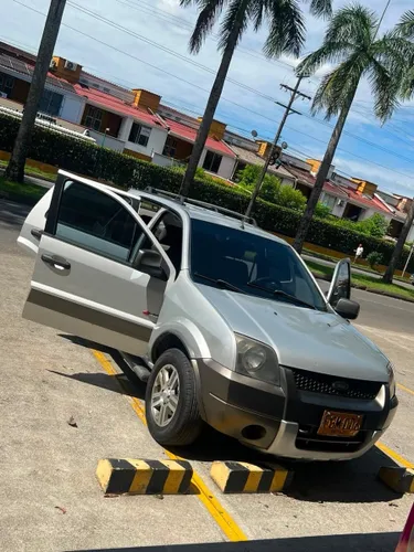 FORD ECOSPORT MODELO 2008