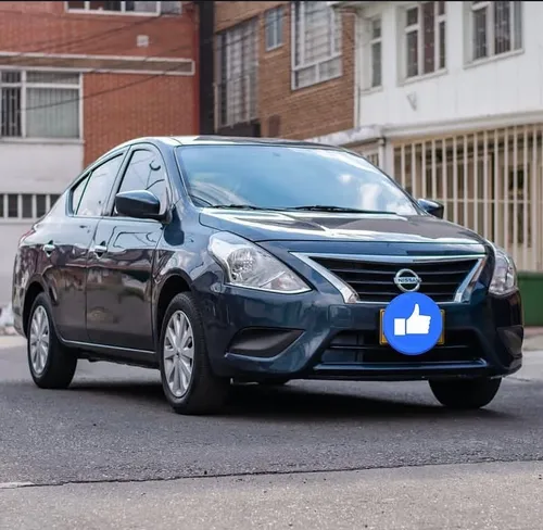 Nissan versa 2017