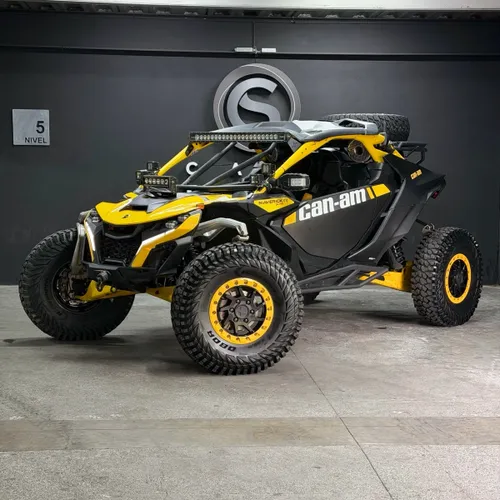 Can Am Maverick R X RS 2024