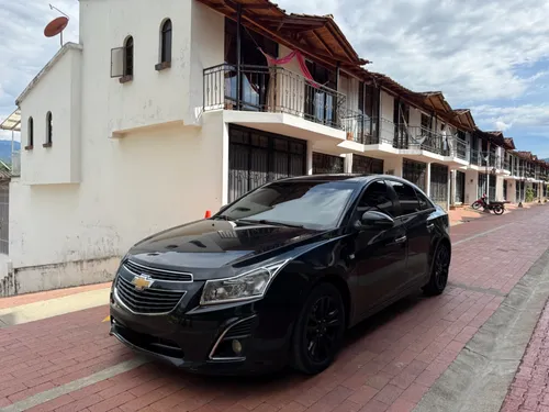 CHEVROLET CRUZE LS 2013