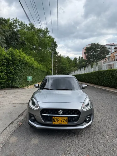 Suzuki Swift híbrido 2024